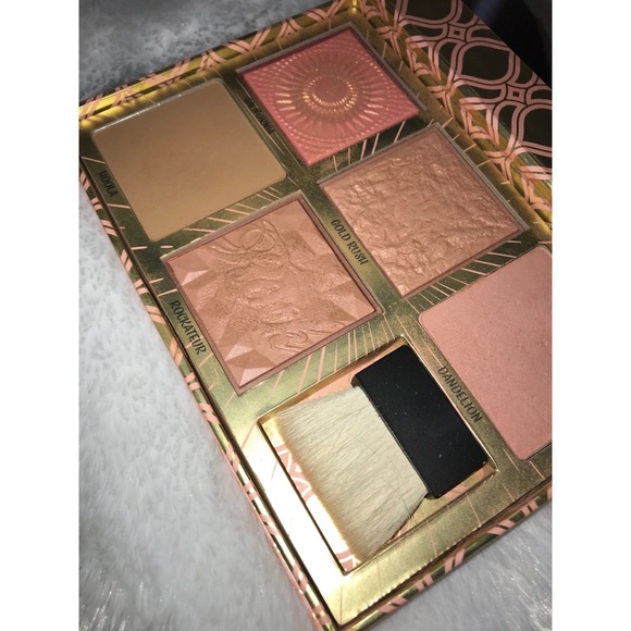 Benefit Other - BENEFIT COSMETICS Blush Bar Cheek Palette